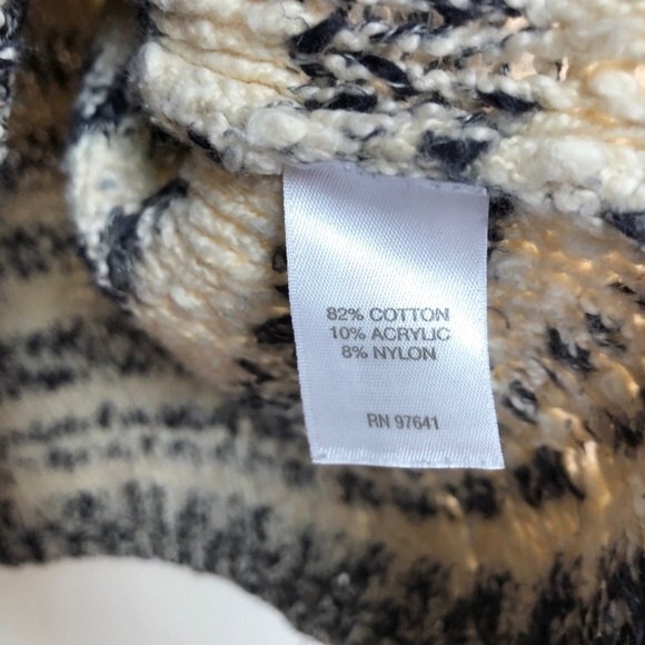 J. Jill Sweater Womens Large Gray Cream Striped Boucle 3D Knit Scoop Neck - Picture 7 of 11